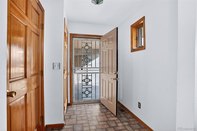 85 Coolidge St, Aurora, CO 80018