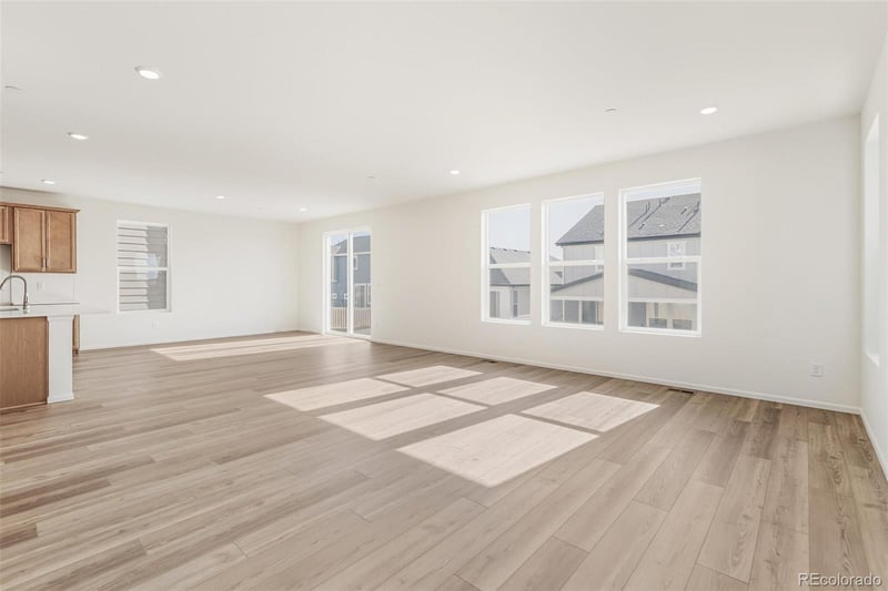 13566 110th Dr, Commerce, CO 80022