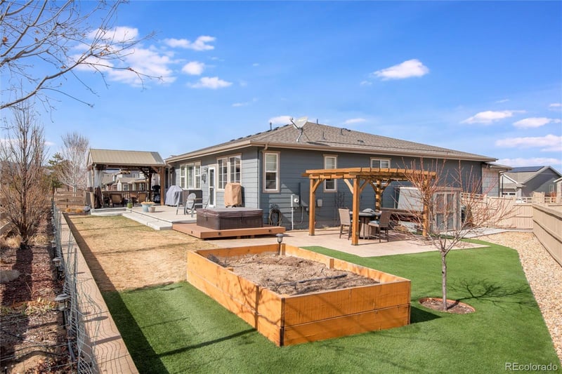 6682 W Asbury Pl, Lakewood, CO 80227