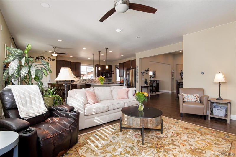 6682 W Asbury Pl, Lakewood, CO 80227