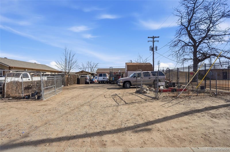 8010 Jasmine St Lot 17 & 18, Dupont, CO 80024