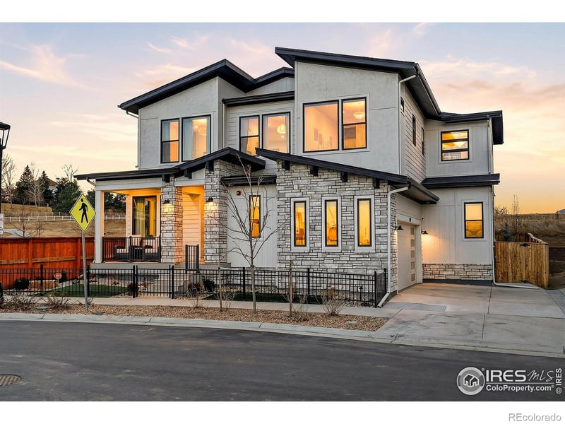 592 Central Park Cir, Superior, CO 80027