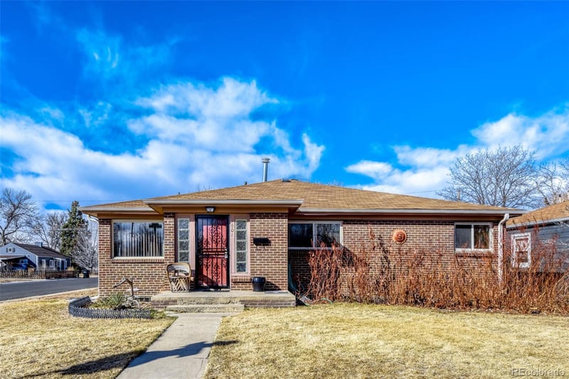1901 Xanthia St, Denver, CO 80220