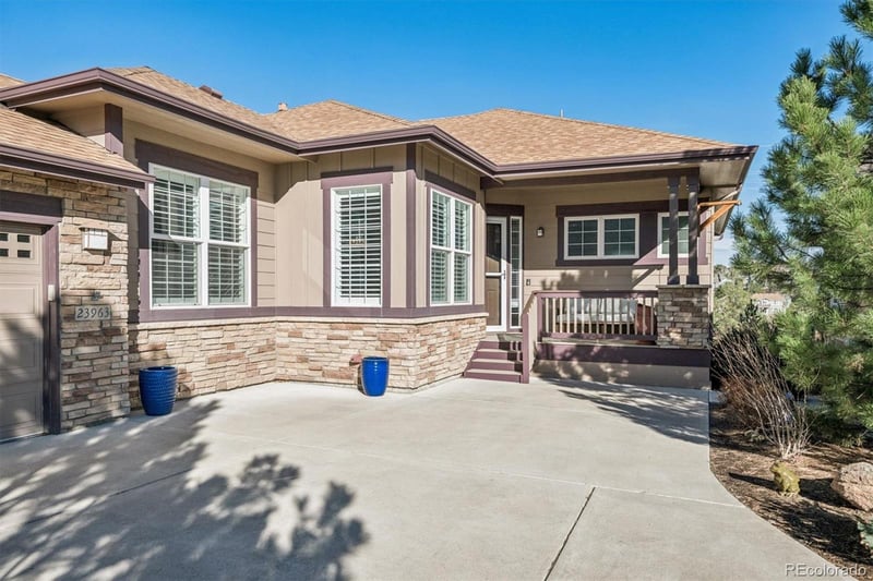 23963 Roxbury Pl, Aurora, CO 80016