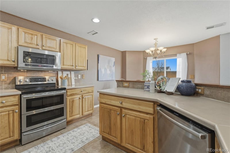 13664 Linden Ct, Thornton, CO 80602