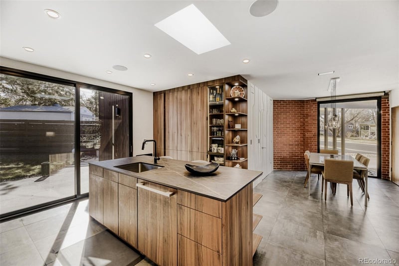 2910 Marion St, Englewood, CO 80113