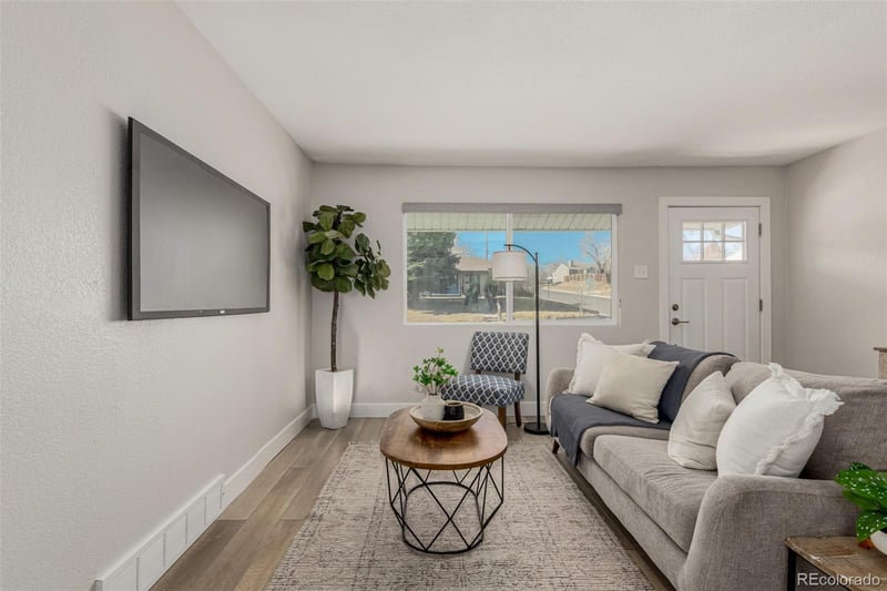 800 Pecos St, Denver, CO 80223