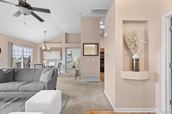 5601 Nichols Pl, Centennial, CO 80112