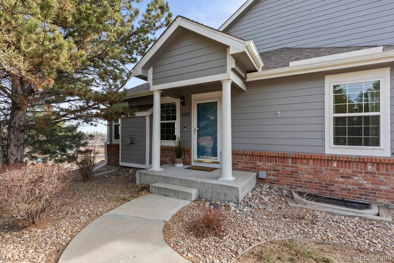 5601 Nichols Pl, Centennial, CO 80112