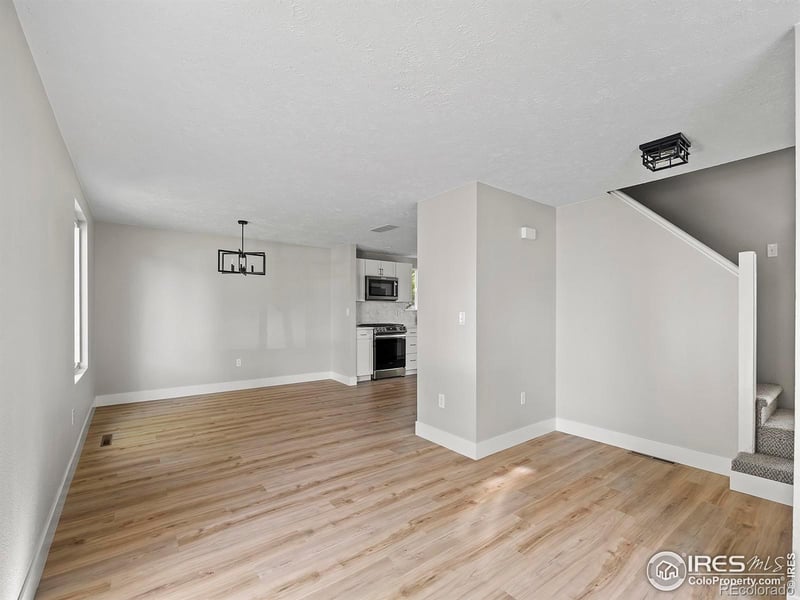 829 Independence Dr, Longmont, CO 80504