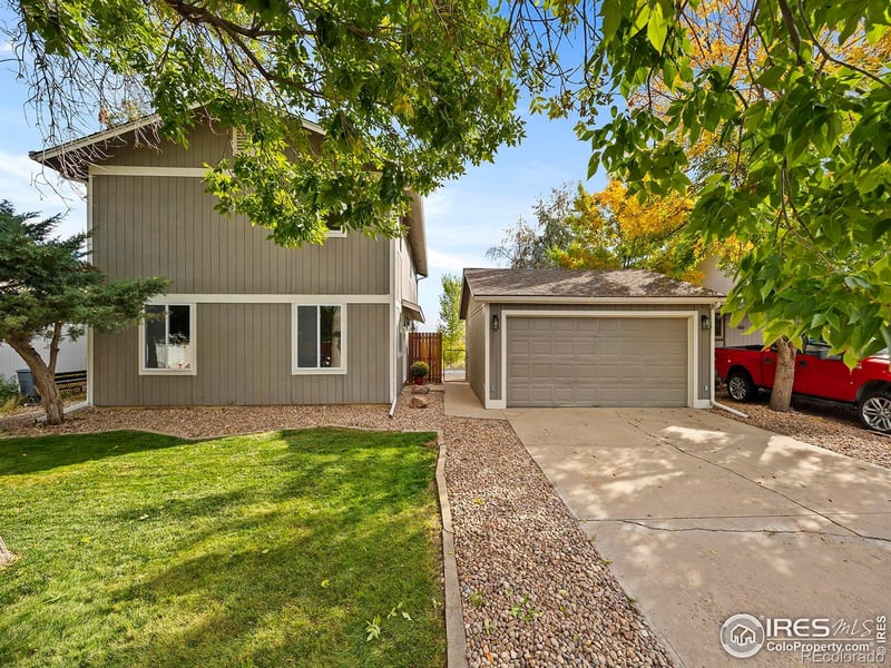 829 Independence Dr, Longmont, CO 80504