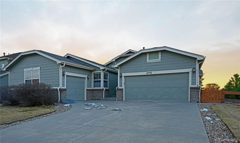 6756 Solana Dr, Castle Pines, CO 80108
