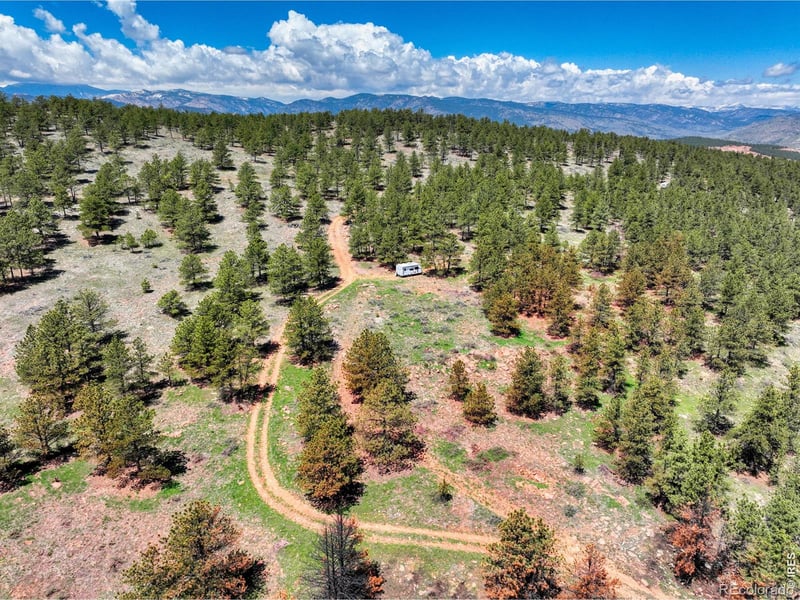 101 Lewis Ln, Lyons, CO 80540
