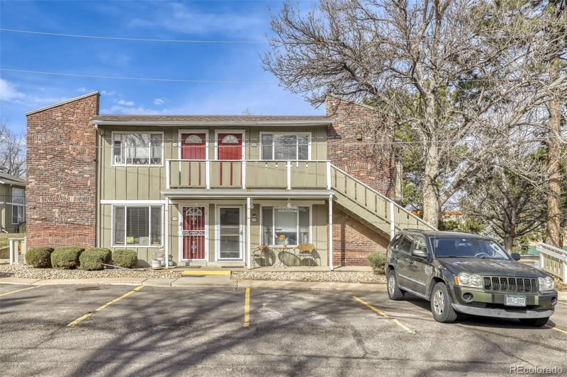 857 Van Gordon Ct #I204, Lakewood, CO 80228