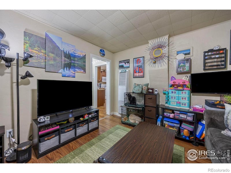 1225 Pleasant Acres Dr, Evans, CO 80620