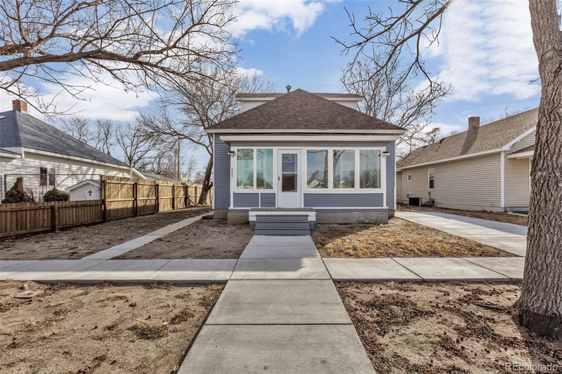 423 Phelps St, Sterling, CO 80751
