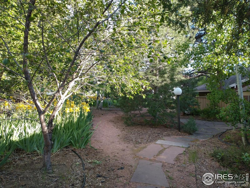 3617 Woodridge Rd, Fort Collins, CO 80524