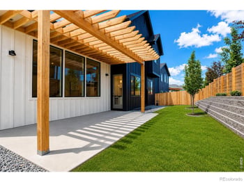 909 Sunflower St, Louisville, CO 80027