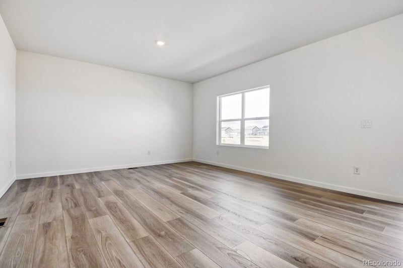 45907 Mill Ave, Bennett, CO 80102