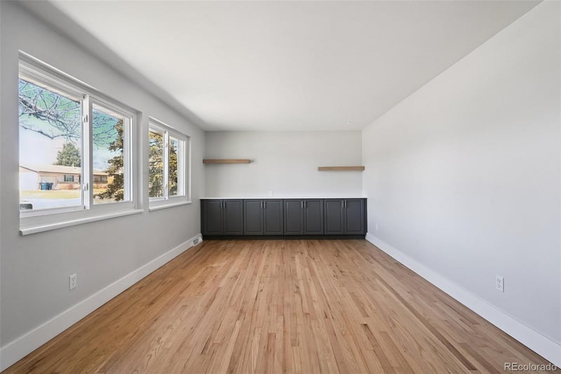 846 Oak St, Lakewood, CO 80215