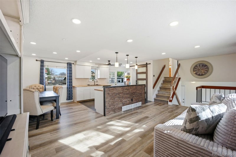 7724 Hoyt St, Littleton, CO 80128