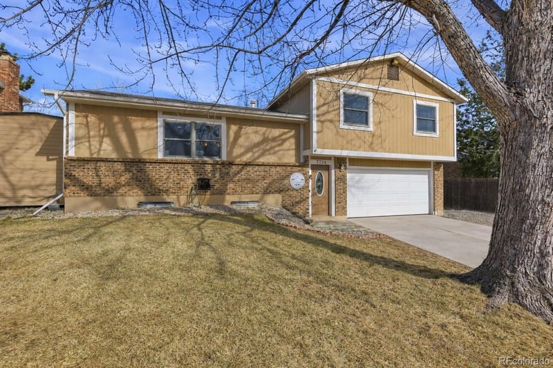 7724 Hoyt St, Littleton, CO 80128