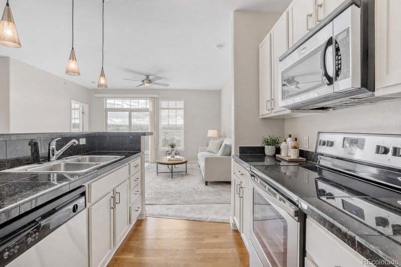 13456 Via Varra #411, Broomfield, CO 80020