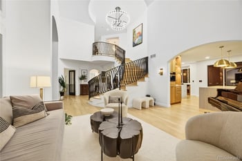 8373 Colonial Dr, Lone Tree, CO 80124