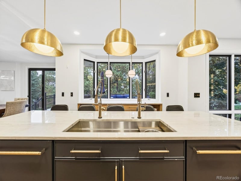 8373 Colonial Dr, Lone Tree, CO 80124