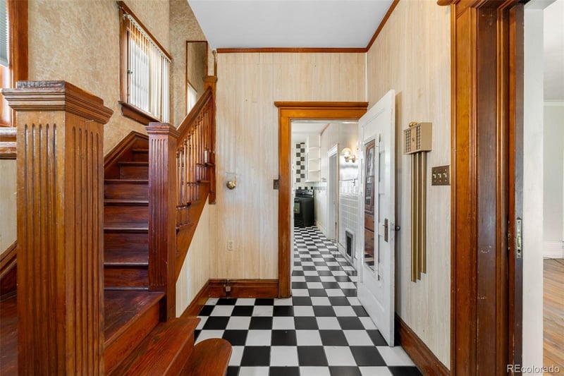 405 1st Ave, Denver, CO 80203