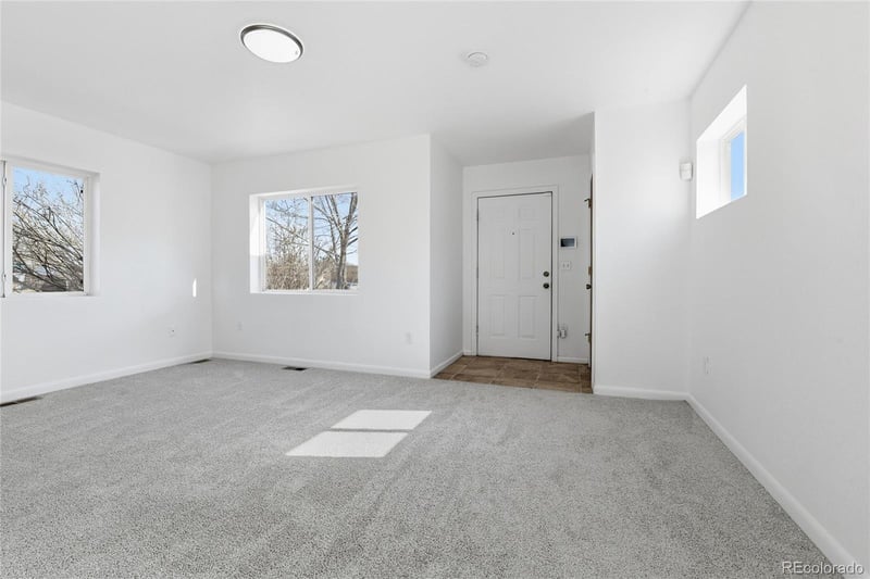 3099 Elm St, Denver, CO 80207