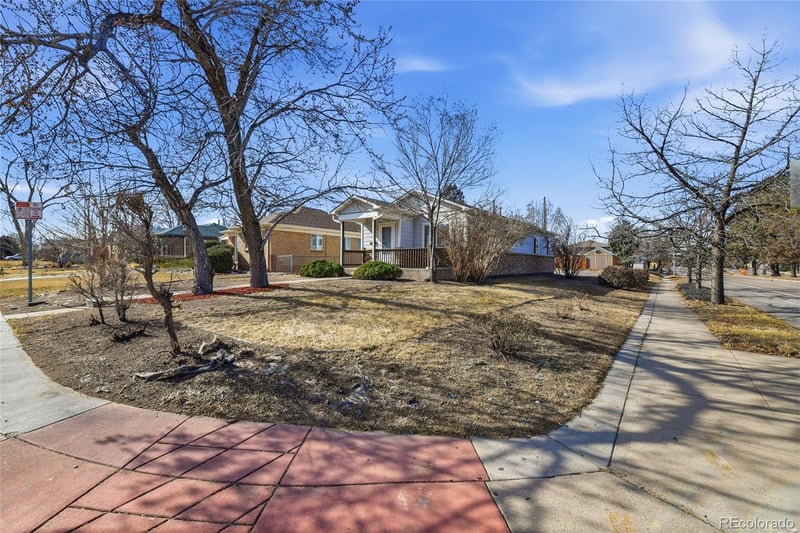 3099 Elm St, Denver, CO 80207