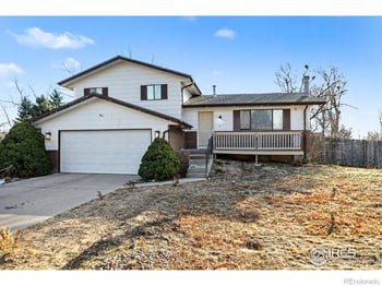 2706 33rd Ave Ct, Greeley, CO 80634