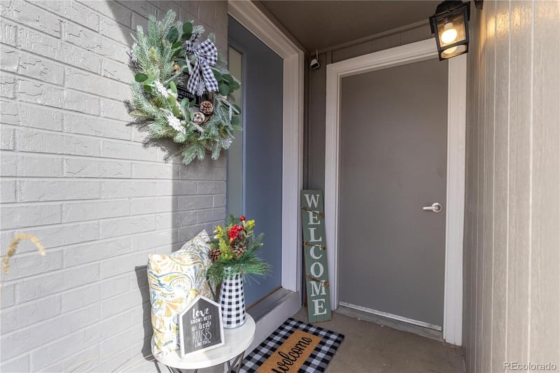 11368 Forest Dr, Thornton, CO 80233