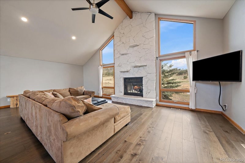 7082 Silverhorn Dr, Evergreen, CO 80439