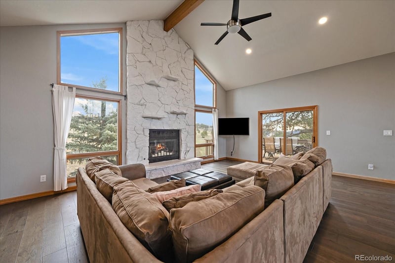 7082 Silverhorn Dr, Evergreen, CO 80439