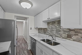 100 Clarkson St #202, Denver, CO 80209