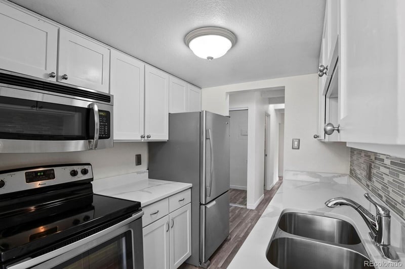 100 S Clarkson St #202, Denver, CO 80209