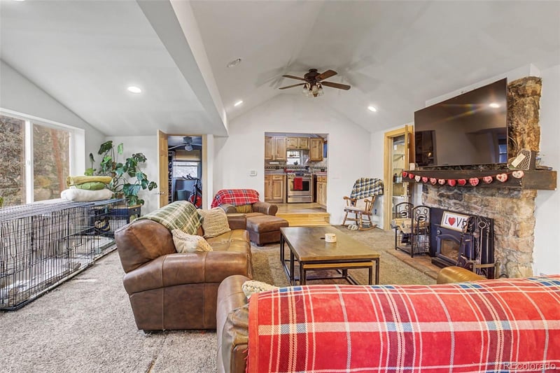 10116 Sprucedale Dr, Conifer, CO 80433