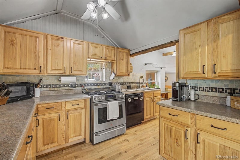 10116 Sprucedale Dr, Conifer, CO 80433
