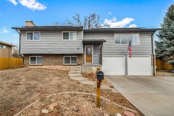 9837 Arizona Ave, Lakewood, CO 80232
