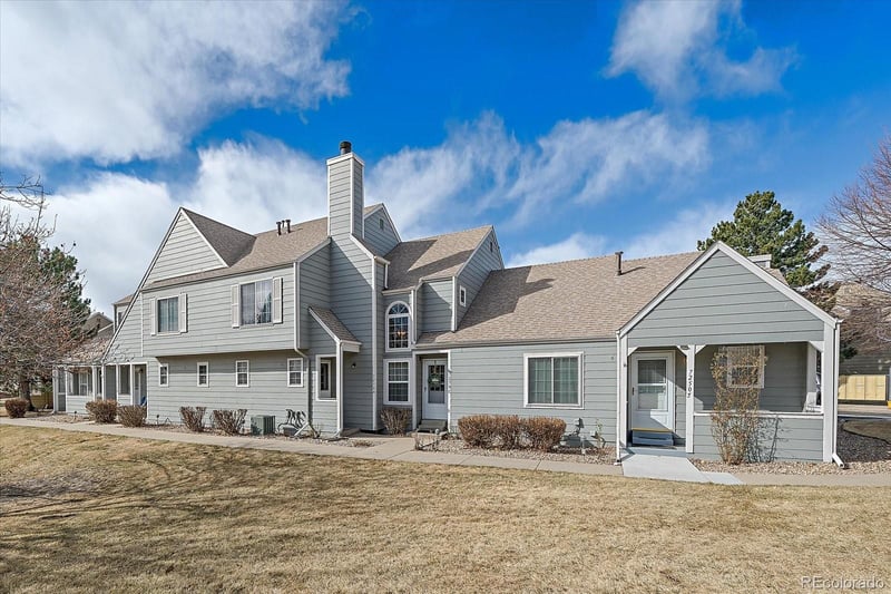 7250 Devinney Ct #E, Arvada, CO 80005