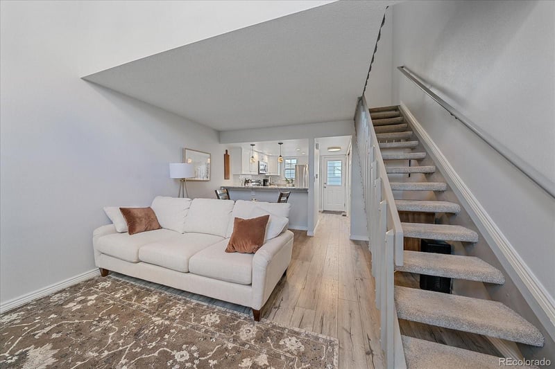 7250 Devinney Ct #E, Arvada, CO 80005