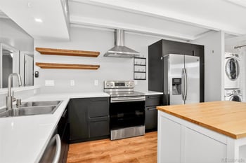 1044 Stuart St, Denver, CO 80204