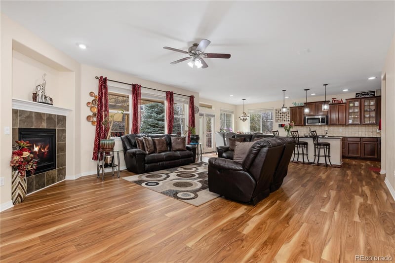 6189 Oak Hill Way, Aurora, CO 80016