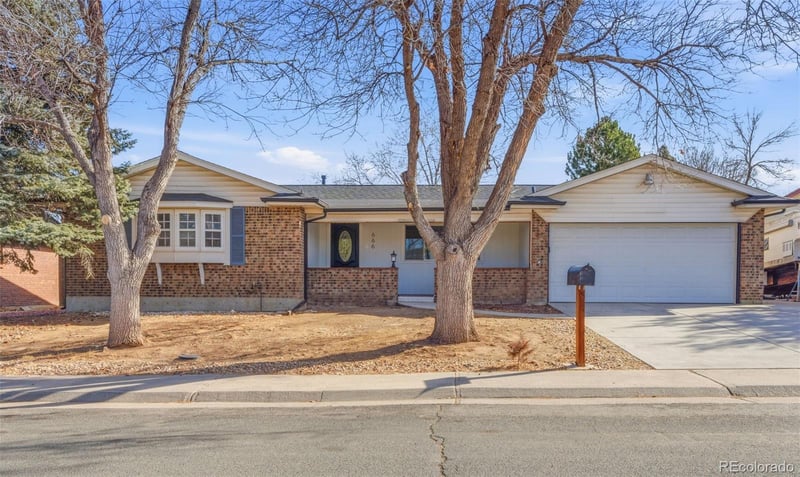 666 Kittredge St, Aurora, CO 80011