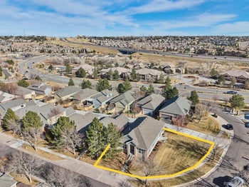 7178 Versailles St, Aurora, CO 80016