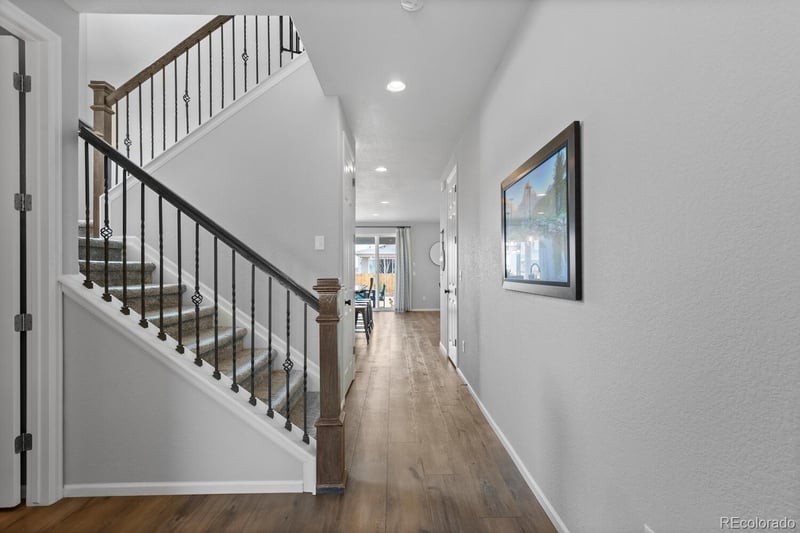 1678 Gareth Ln, Castle Rock, CO 80104