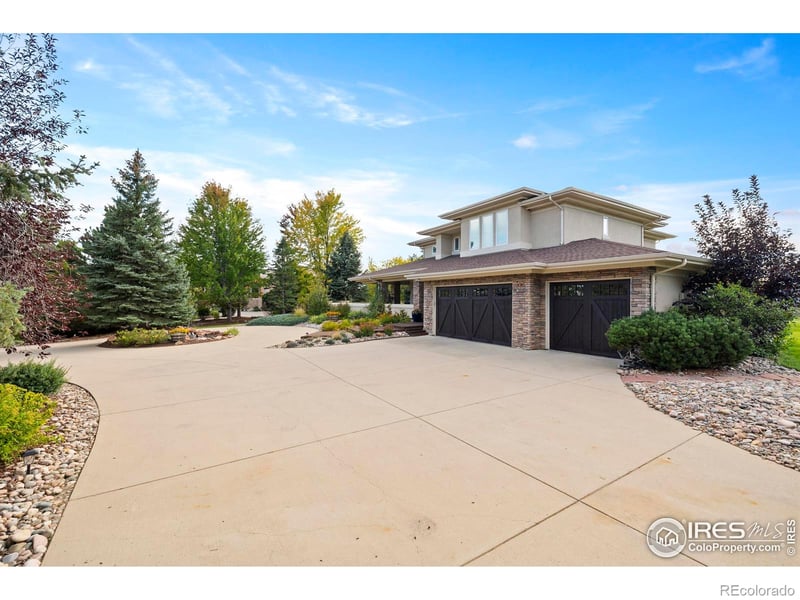 10443 Sunlight Dr, Lafayette, CO 80026