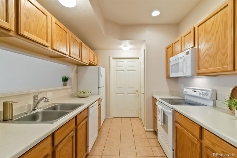 2945 W 119th Ave #201, Westminster, CO 80234